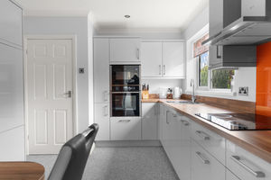 Photo 22- click for photo gallery